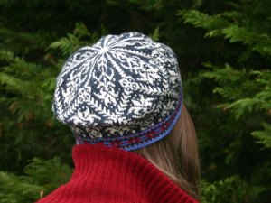Amaryllis Hat in Baby Ull